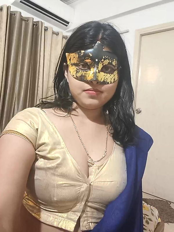 Stripchat-Public.Show-c-mahi69a-2025.05.20.193200