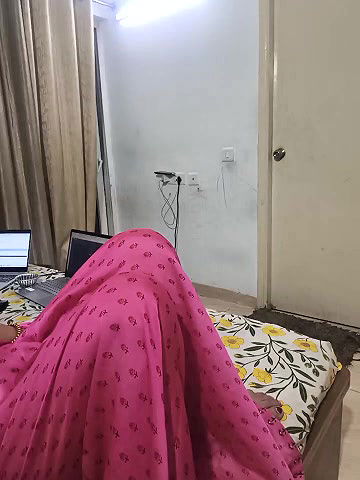 Stripchat-Public.Show-c-mahi69a-2025.05.21.174225