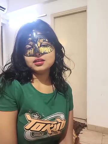 Stripchat-Public.Show-c-mahi69a-2025.05.21.193316