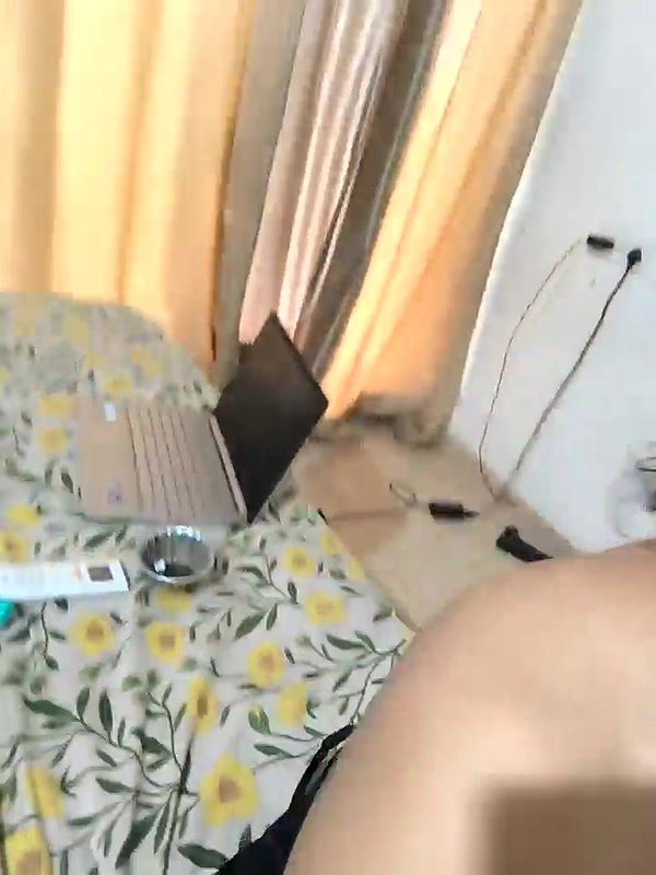 Stripchat-Public.Show-c-mahi69a-2025.05.23.101812