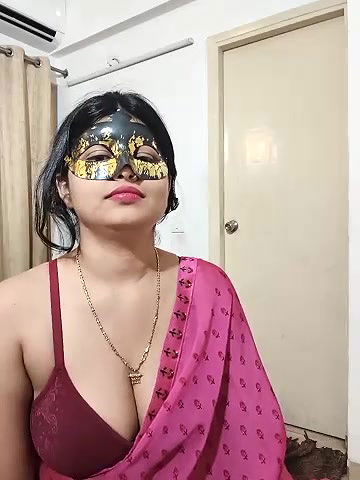 Stripchat-Public.Show-c-mahi69a-2025.05.23.183524