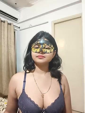 Stripchat-Public.Show-c-mahi69a-2025.05.24.190048