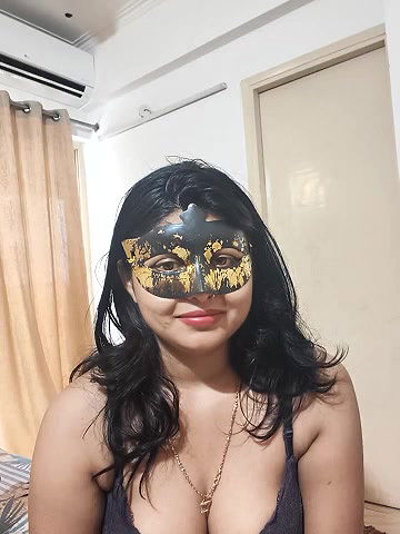 Stripchat-Public.Show-c-mahi69a-2025.05.28.094643