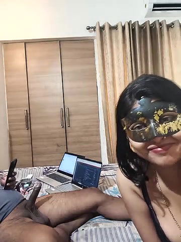 Stripchat-Public.Show-c-mahi69a-2025.05.28.105557