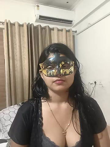 Stripchat-Public.Show-c-mahi69a-2025.06.06.202753