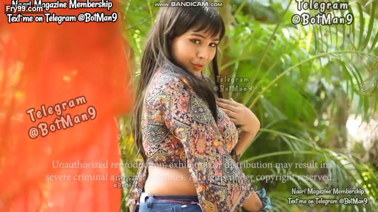 Ass Queen Orsa – New Video – Ass Show in Jeans