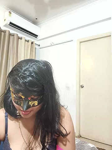 Stripchat-Public.Show-c-mahi69a-2025.06.07.180822