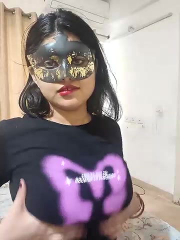 Stripchat-Public.Show-c-mahi69a-2025.06.15.055910