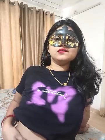 Stripchat-Public.Show-c-mahi69a-2025.06.15.060115