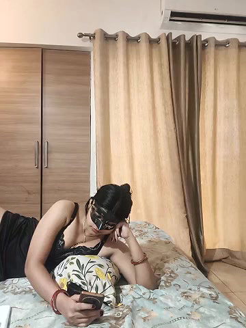 Stripchat-Public.Show-c-mahi69a-2025.06.17.070420