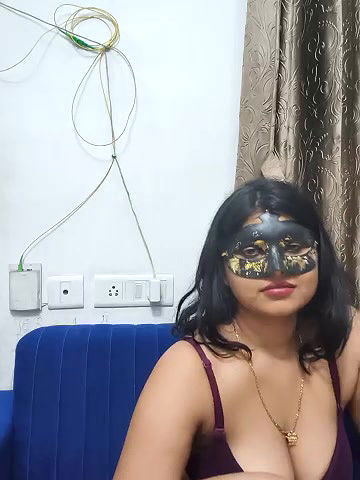 Stripchat-Public.Show-c-mahi69a-2025.06.19.185257