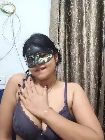 Stripchat-Public.Show-c-mahi69a-2025.06.19.211147