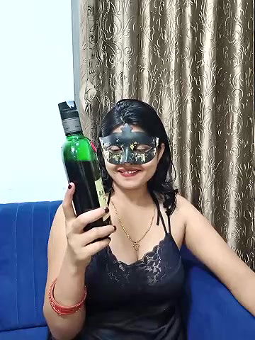 Stripchat-Public.Show-c-mahi69a-2025.06.23.182103