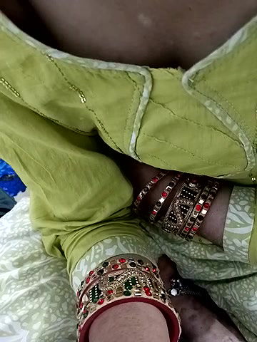 Stripchat-Public.Show-c-QUEEN-X-CPL-2025.04.22.182714