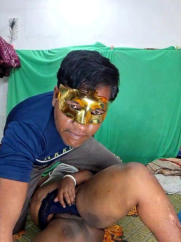 Stripchat-Public.Show-c-Real_Desi_Couple-2025.02.03.172545