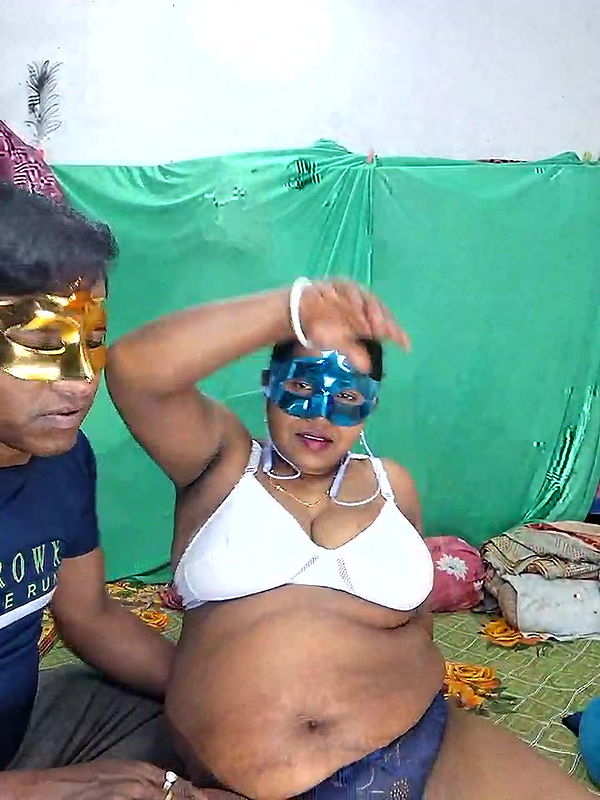 Stripchat-Public.Show-c-Real_Desi_Couple-2025.02.03.172545