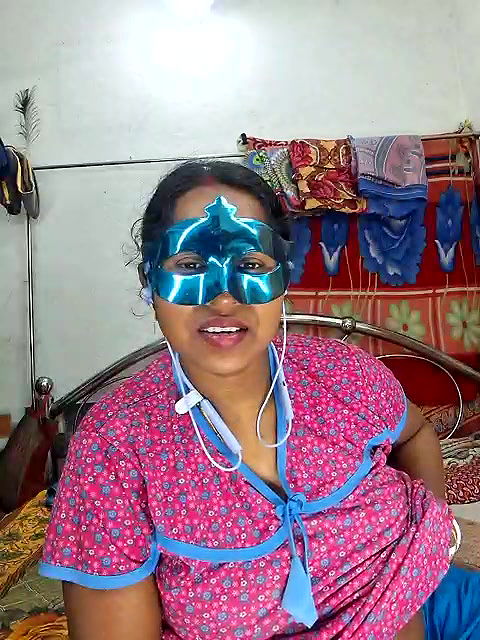 Stripchat-Public.Show-c-Real_Desi_Couple-2025.02.05.193436