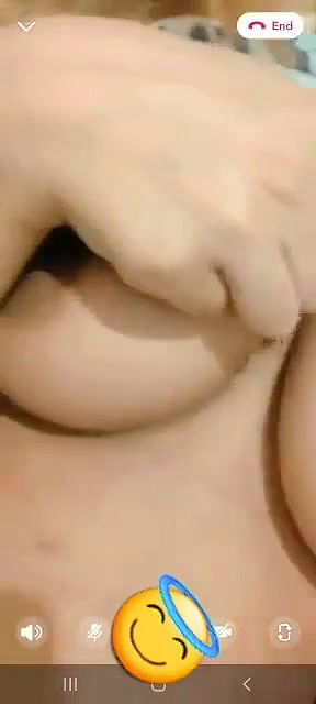 Beautiful Sexy Paki Girl Showing