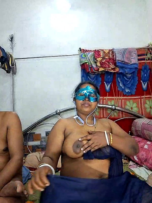 Stripchat-Public.Show-c-Real_Desi_Couple-2025.02.05.211658