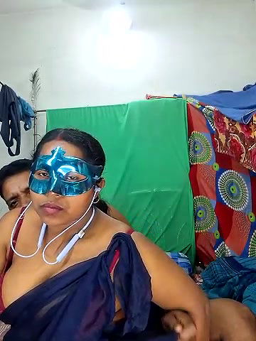 Stripchat-Public.Show-c-Real_Desi_Couple-2025.02.20.183215