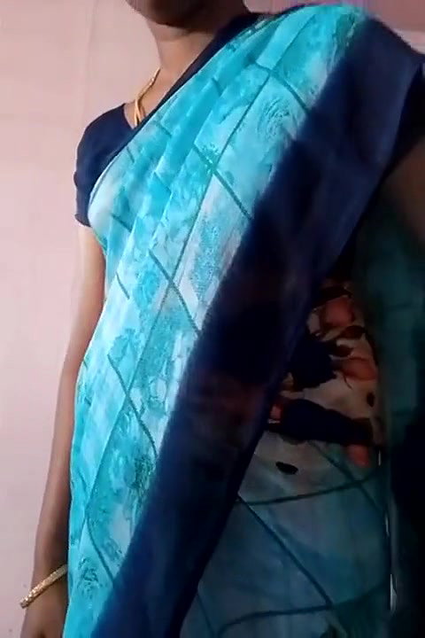 Tamil aunty s saree strip nude show