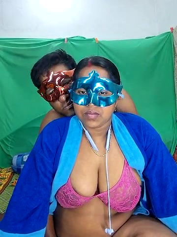 Stripchat-Public.Show-c-Real_Desi_Couple-2025.03.12.183302