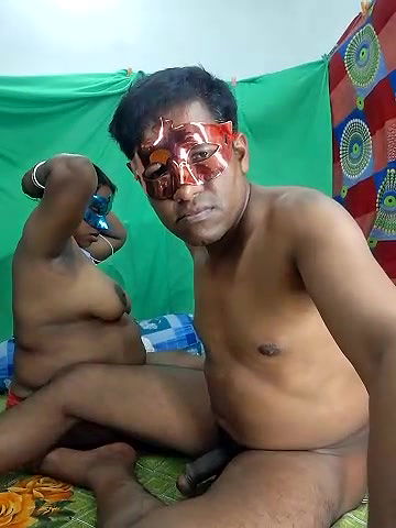 Stripchat-Public.Show-c-Real_Desi_Couple-2025.03.17.172100