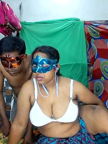 Stripchat-Public.Show-c-Real_Desi_Couple-2025.03.18.174701