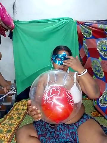 Stripchat-Public.Show-c-Real_Desi_Couple-2025.03.18.174701