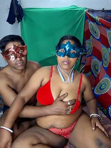 Stripchat-Public.Show-c-Real_Desi_Couple-2025.04.14.191310