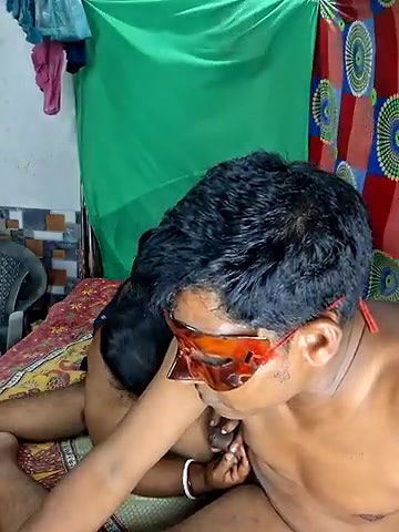 Stripchat-Public.Show-c-Real_Desi_Couple-2025.05.04.182537