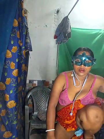 Stripchat-Public.Show-c-Real_Desi_Couple-2025.05.22.180042