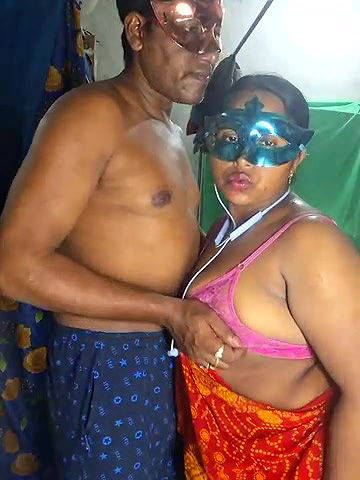 Stripchat-Public.Show-c-Real_Desi_Couple-2025.05.22.180042