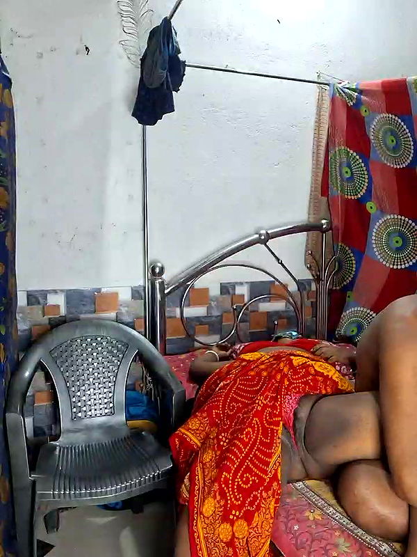 Stripchat-Public.Show-c-Real_Desi_Couple-2025.05.27.174112