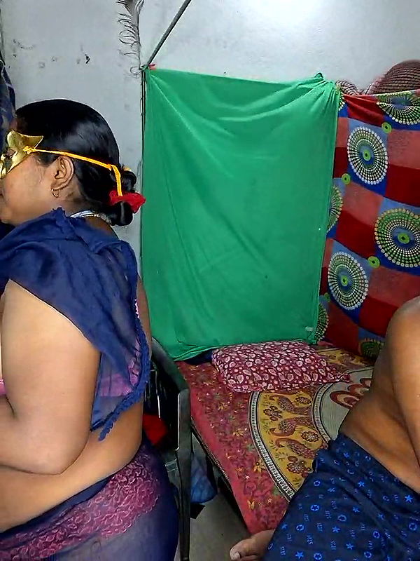 Stripchat-Public.Show-c-Real_Desi_Couple-2025.06.24.173512