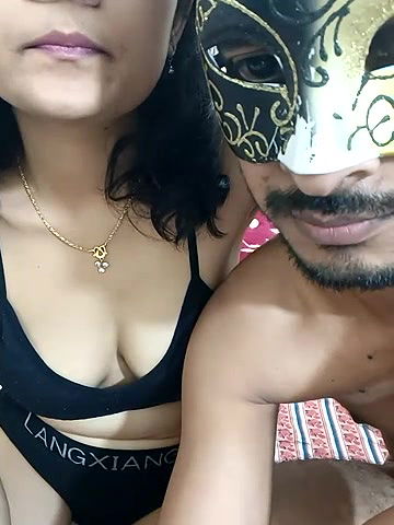 Stripchat-Public.Show-c-RealcoupleP-2025.05.07.195423