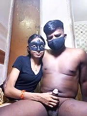 Stripchat-Public.Show-c-Riya_R24-2025.04.14.203059