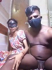 Stripchat-Public.Show-c-Riya_R24-2025.04.16.221948