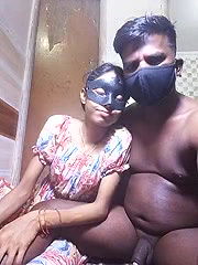 Stripchat-Public.Show-c-Riya_R24-2025.04.16.223335