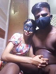 Stripchat-Public.Show-c-Riya_R24-2025.04.16.223335