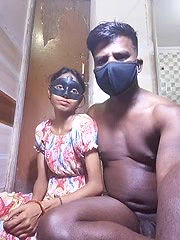 Stripchat-Public.Show-c-Riya_R24-2025.04.16.223335