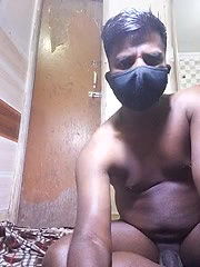 Stripchat-Public.Show-c-Riya_R24-2025.04.16.223335