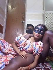 Stripchat-Public.Show-c-Riya_R24-2025.04.16.232702