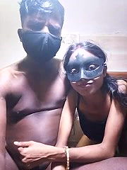 Stripchat-Public.Show-c-Riya_R24-2025.04.22.200924