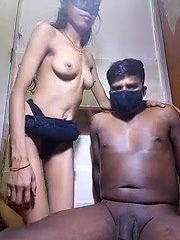 Stripchat-Public.Show-c-Riya_R24-2025.04.29.184058