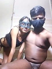 Stripchat-Public.Show-c-Riya_R24-2025.05.04.100336