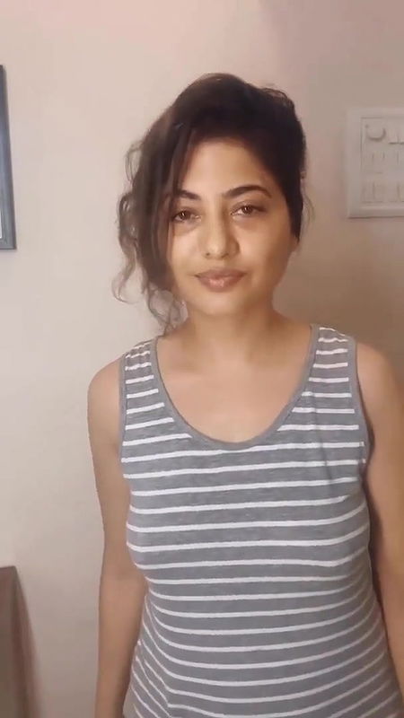 Poonam Rajput Damn Seductive In Saree Hotness