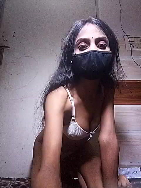 Stripchat-Public.Show-c-Riya_R24-2025.06.11.092138