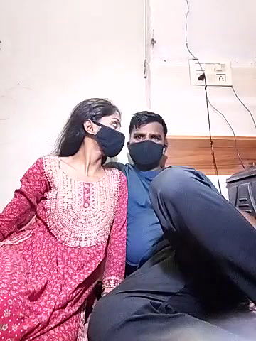 Stripchat-Public.Show-c-Riya_R24-2025.06.27.224124