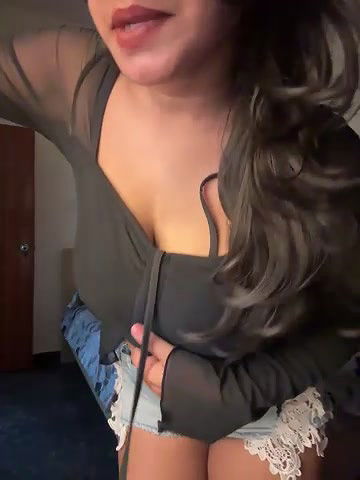 Stripchat-Public.Show-c-Strip-rose-2025.04.09.220016